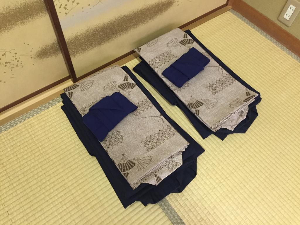 Ryokan Mitsuwa Toyooka  Esterno foto